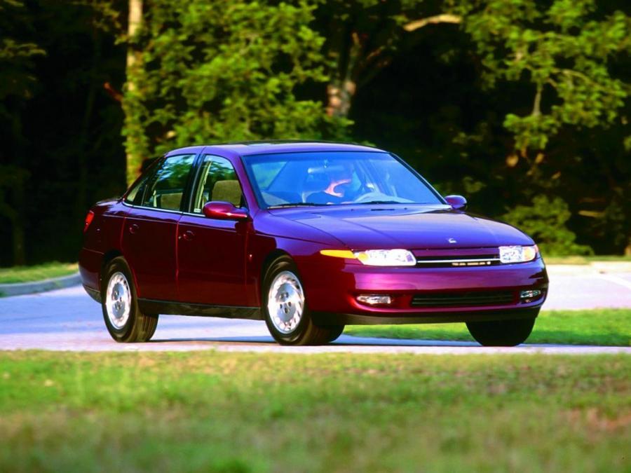  Saturn LS 2000 года  (фото 6 из 11)